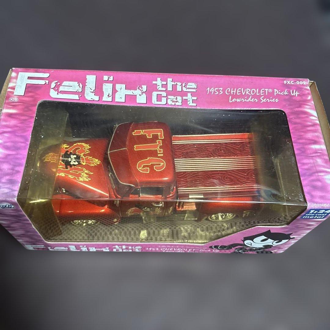 Jadatoys CHEVROLET Pick Up ローライダー