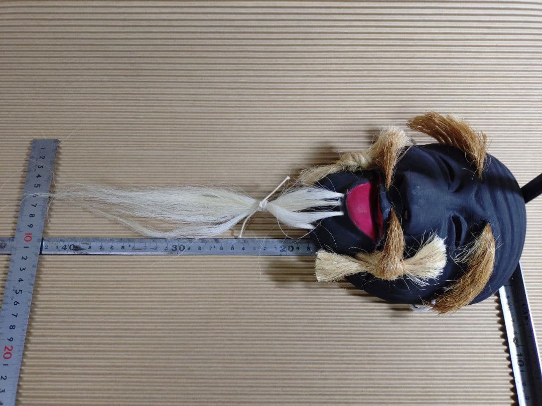 伝統的な能面 「翁」「黒式尉」 2点セット 木彫り 木彫 神楽 伝統的