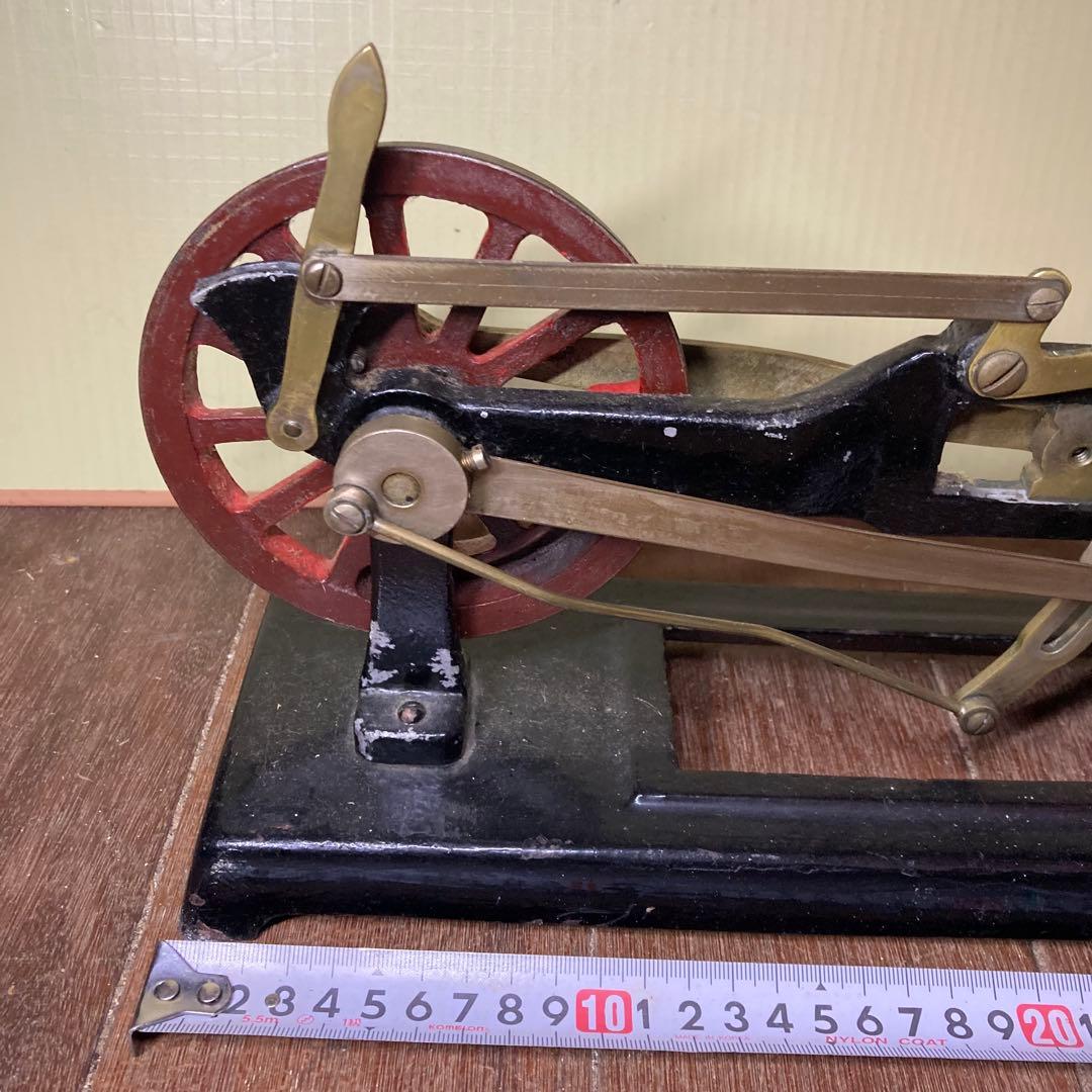 蒸気機関車 シリンダー模型