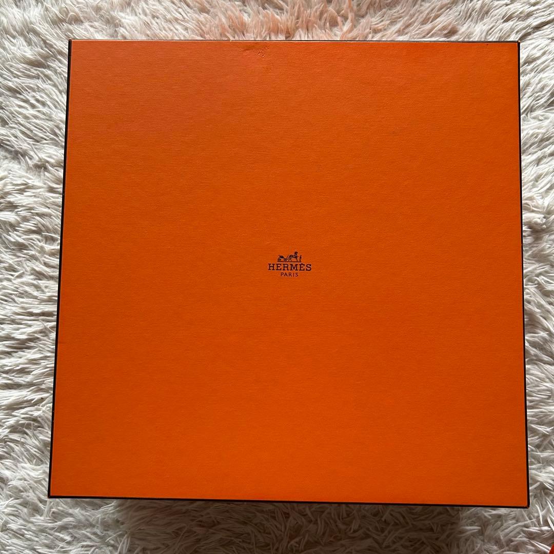 エルメス HERMES 空箱 横43×縦43×高さ17.5 ショッパー 3枚
