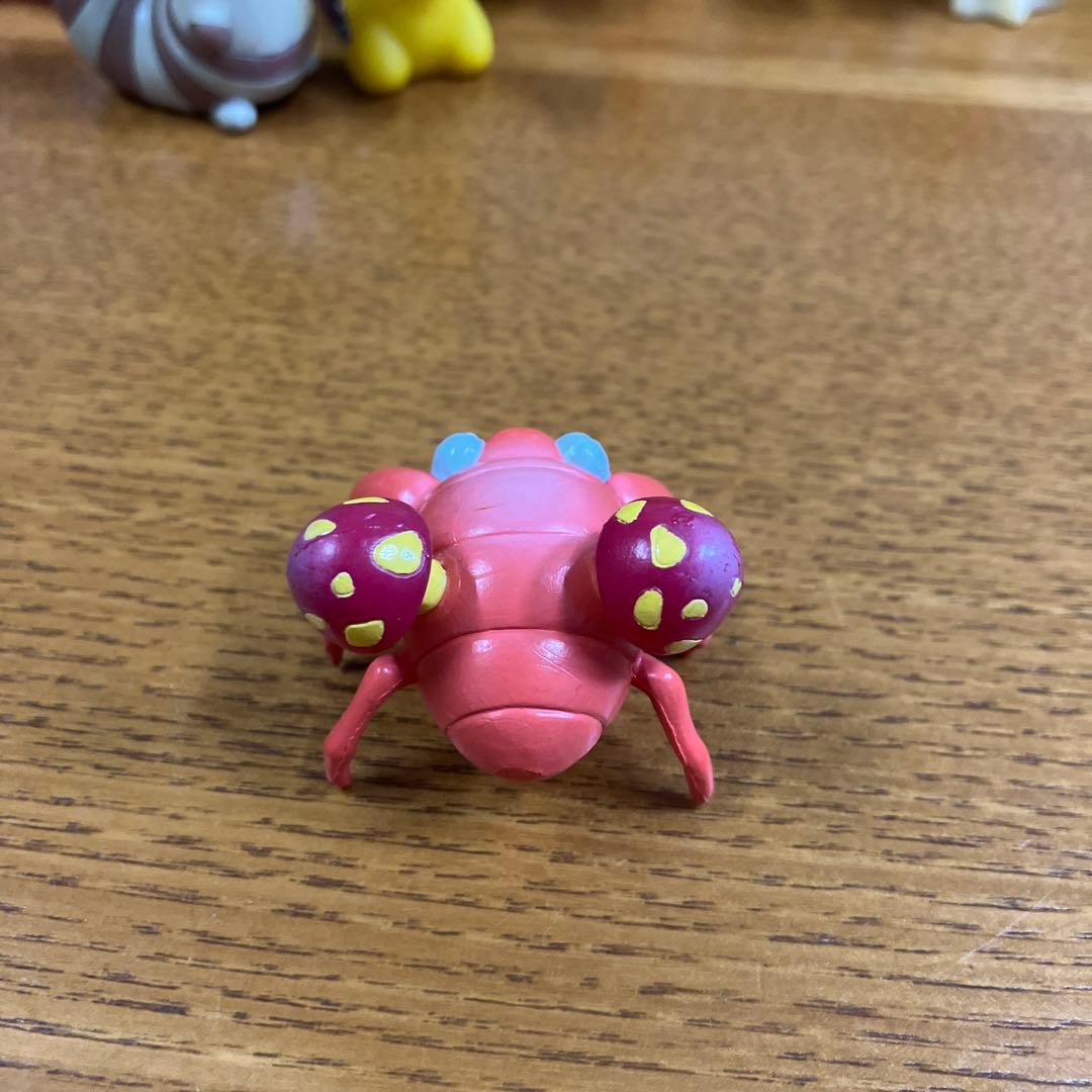 ポケモン モンコレ 希少 パラス・パラセクト フィギュア他