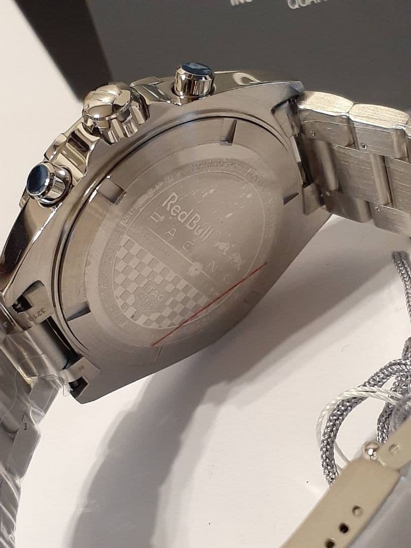 最安値　未使用　タグホイヤー フォーミュラ１　レッドブル メンズ腕時計 正規品