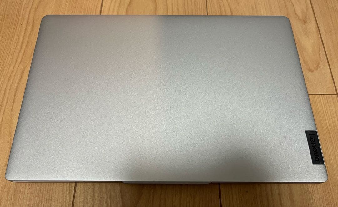 MacBook Air M1 16GB 256GBバッテリー状態100%