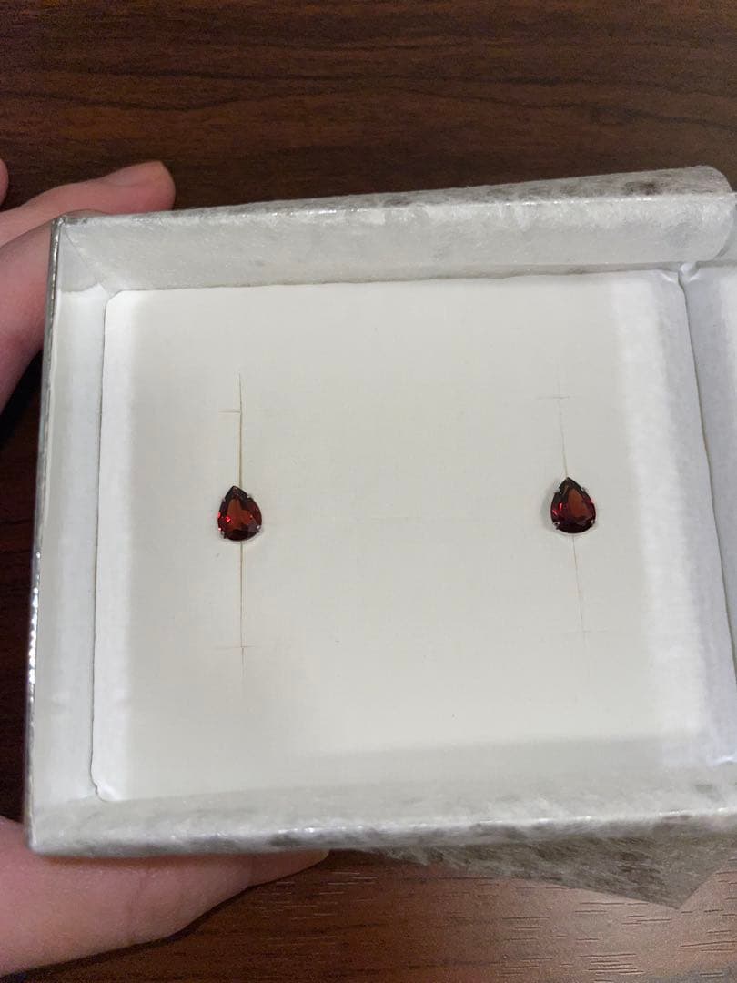 MJC&ODOLLY K14ガーネットピアス