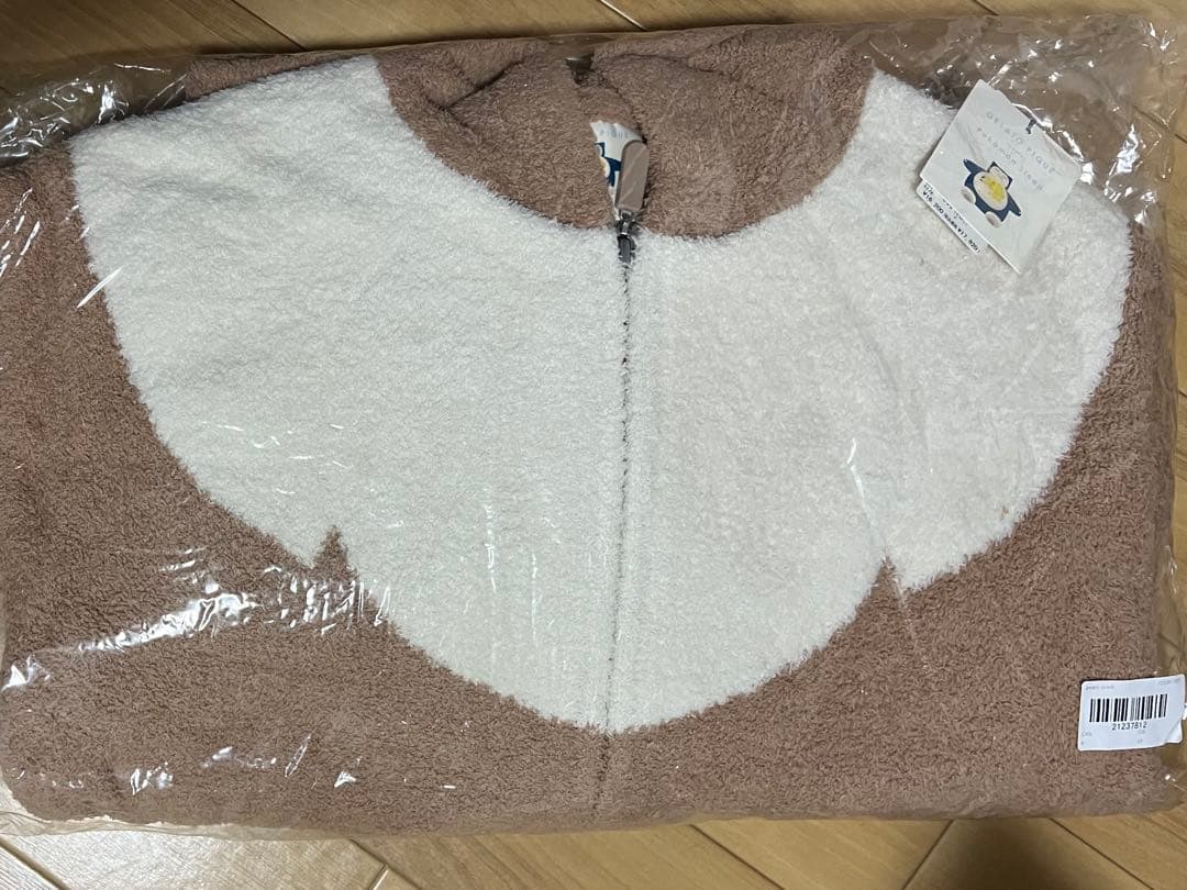 gelato piqueイーブイ パーカ＆ショートパンツセット