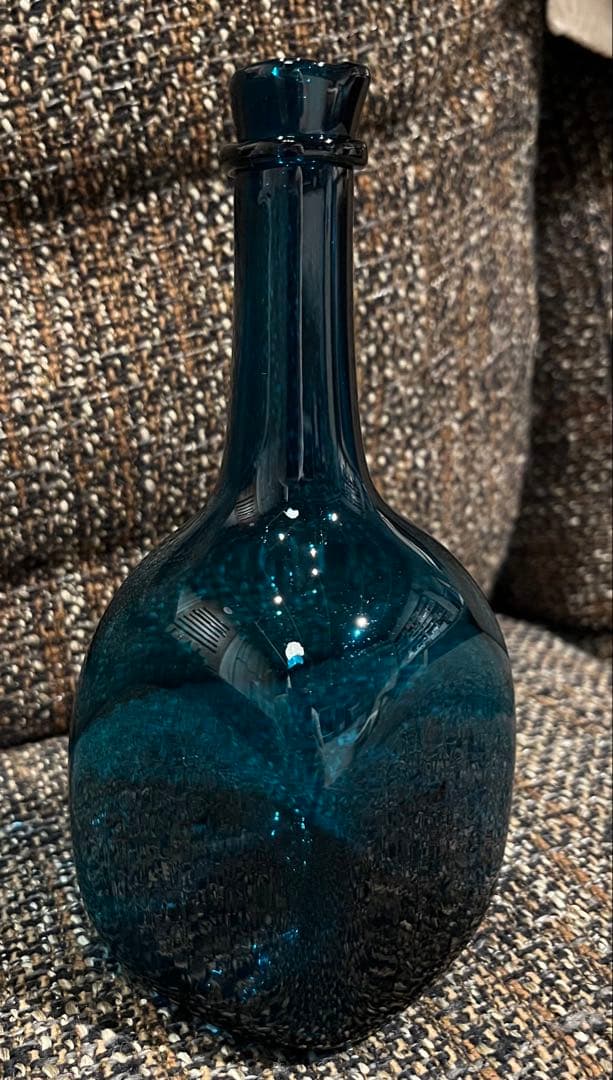 小谷真三「角瓶」/角瓶/倉敷ガラス/小谷眞三