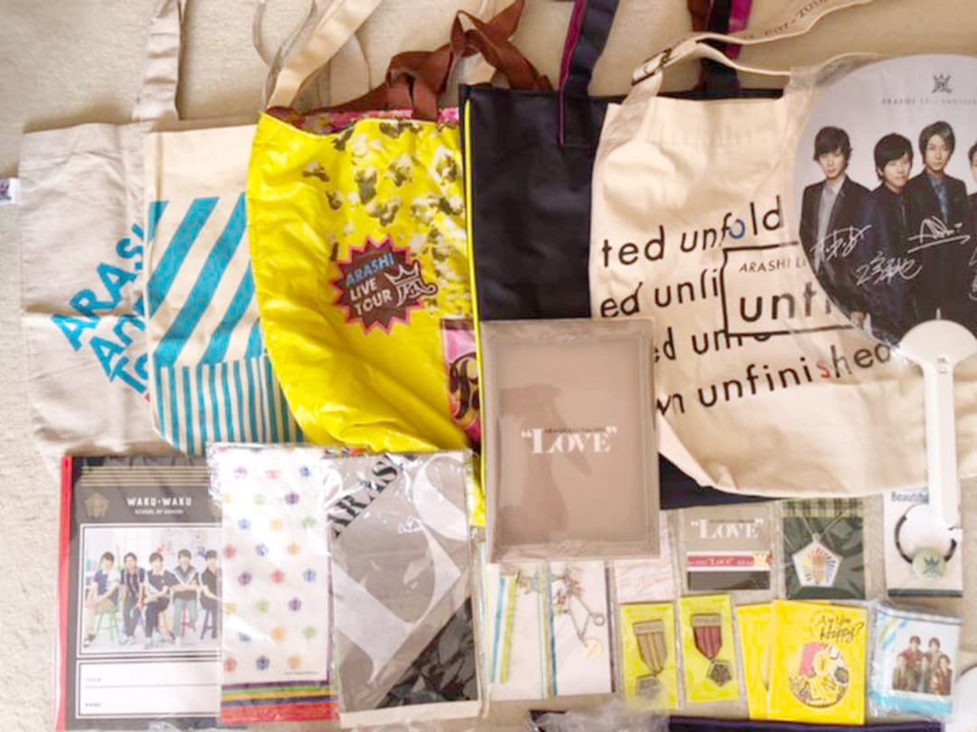 67)嵐グッズ 大量まとめ売り