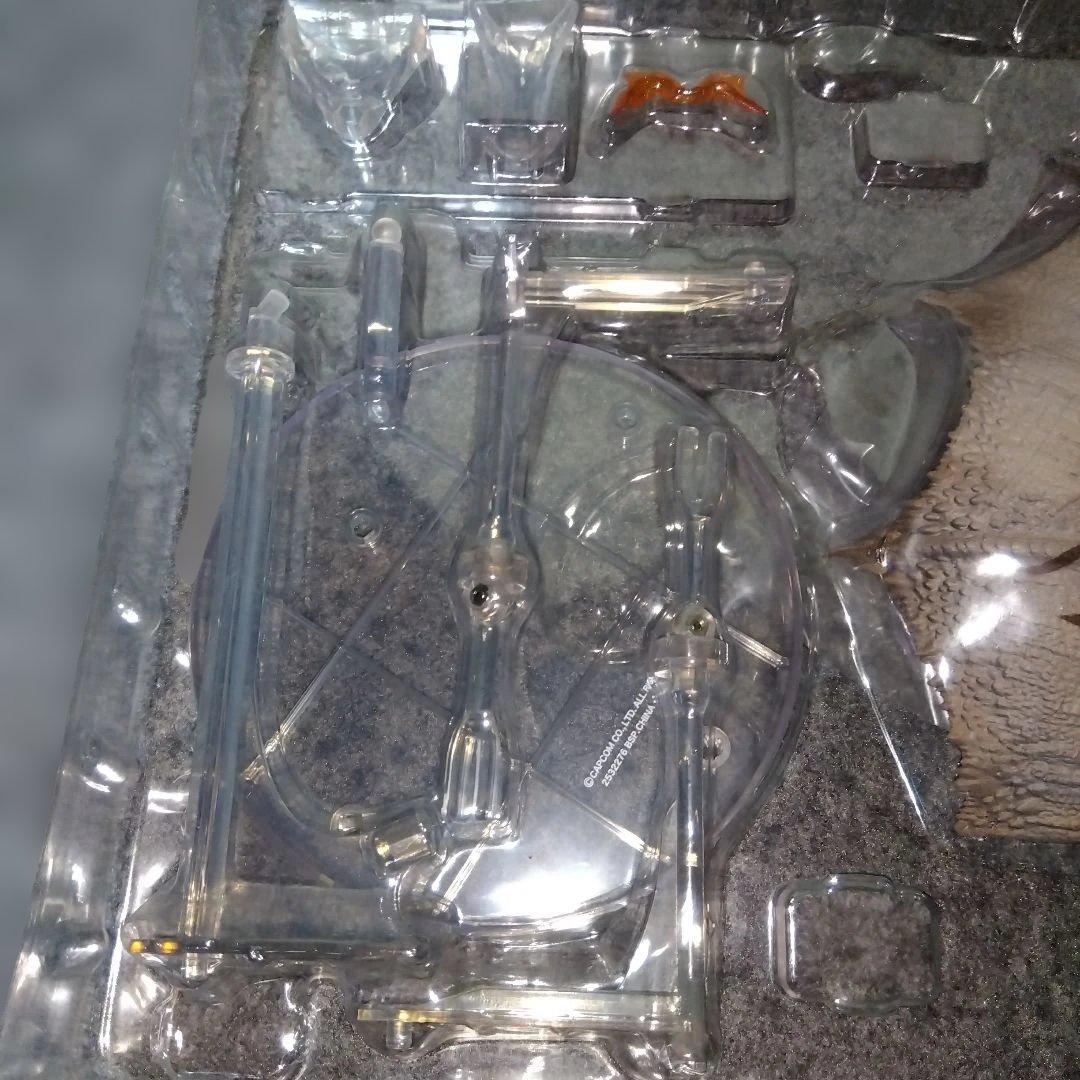 S.H.MonsterArts リオレウス 『モンスターハンターワールド：アイ