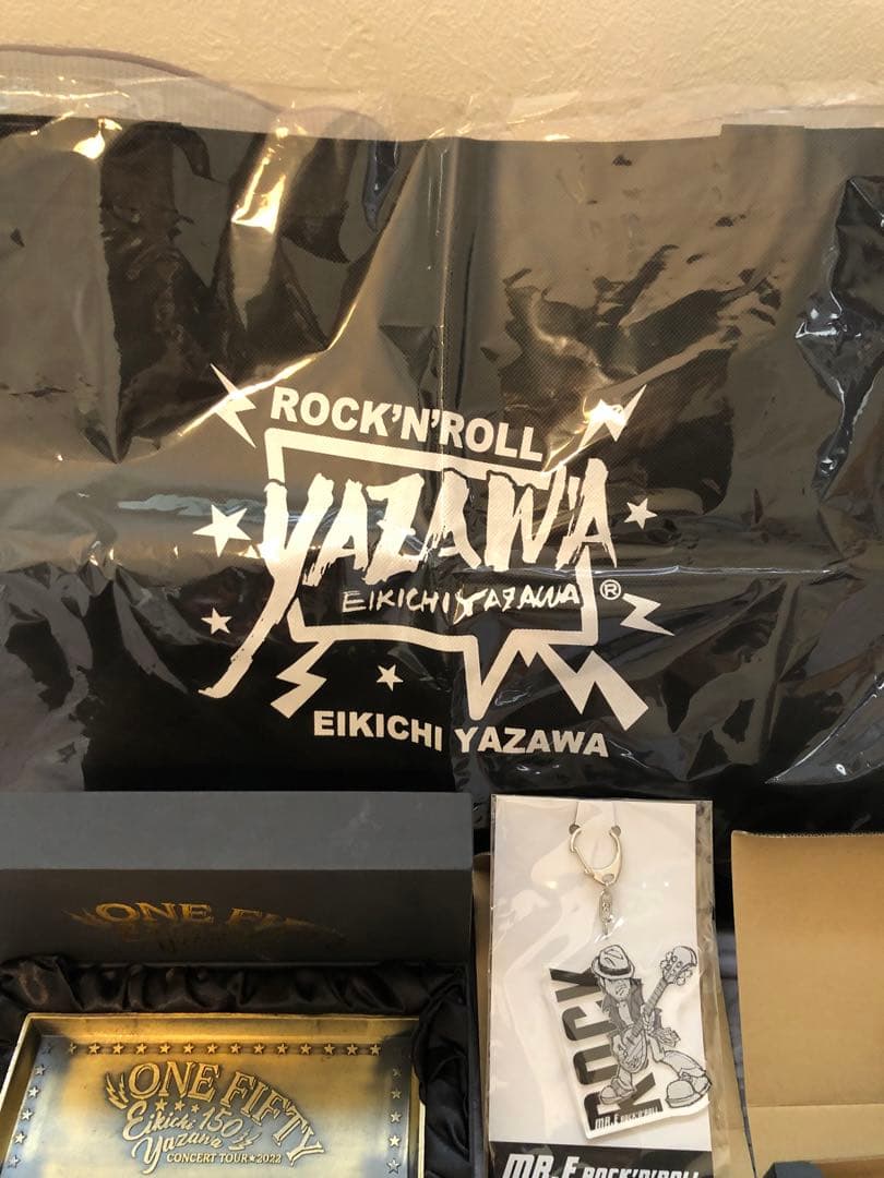 矢沢永吉 オリジナルグッズまとめ売り ジッポ ライター ピンバッジ