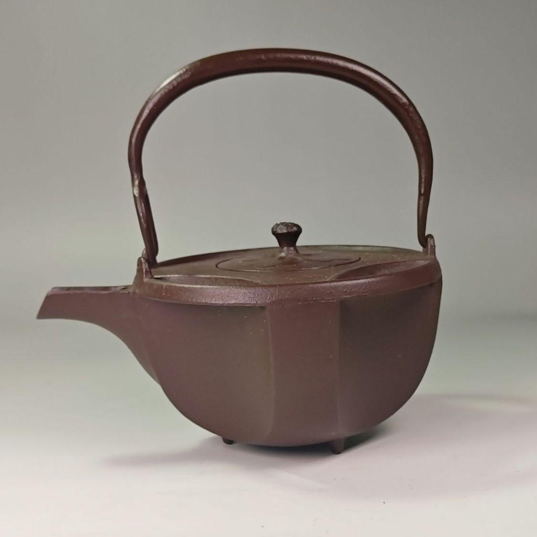 ウ319 銚子『釜師 佐藤浄清造』『七宝銚子 染付替蓋付 共箱 鉄製