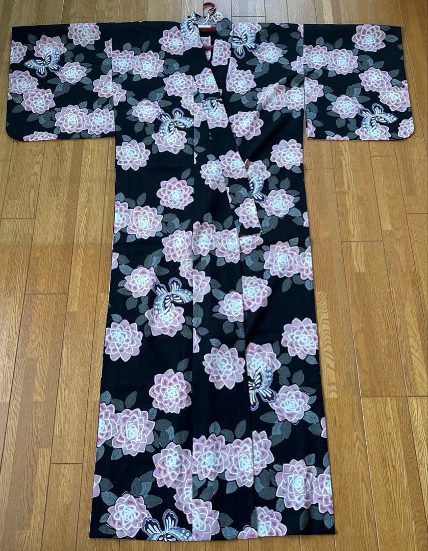 美品⭐︎浴衣　撫松庵　ぶしょうあん　黒地　花柄　蝶　ダリア　ピンク