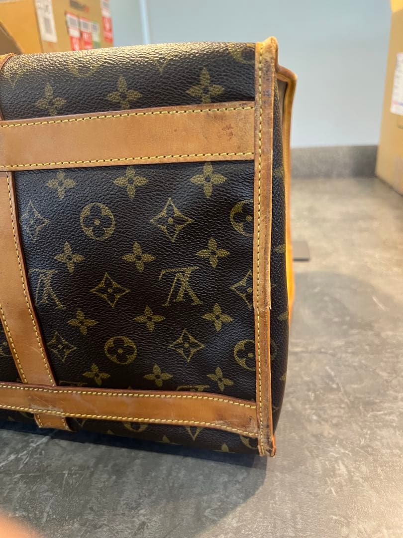 ルイヴィトン モノグラム サックシャン50 ドッグキャリー