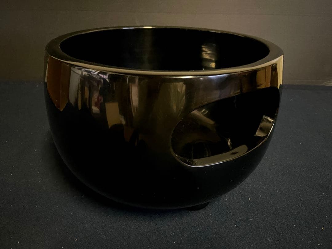 美品】「母」 黒真塗 眉風炉 崇雲 土風炉 紙箱 茶道具 (1217F①)