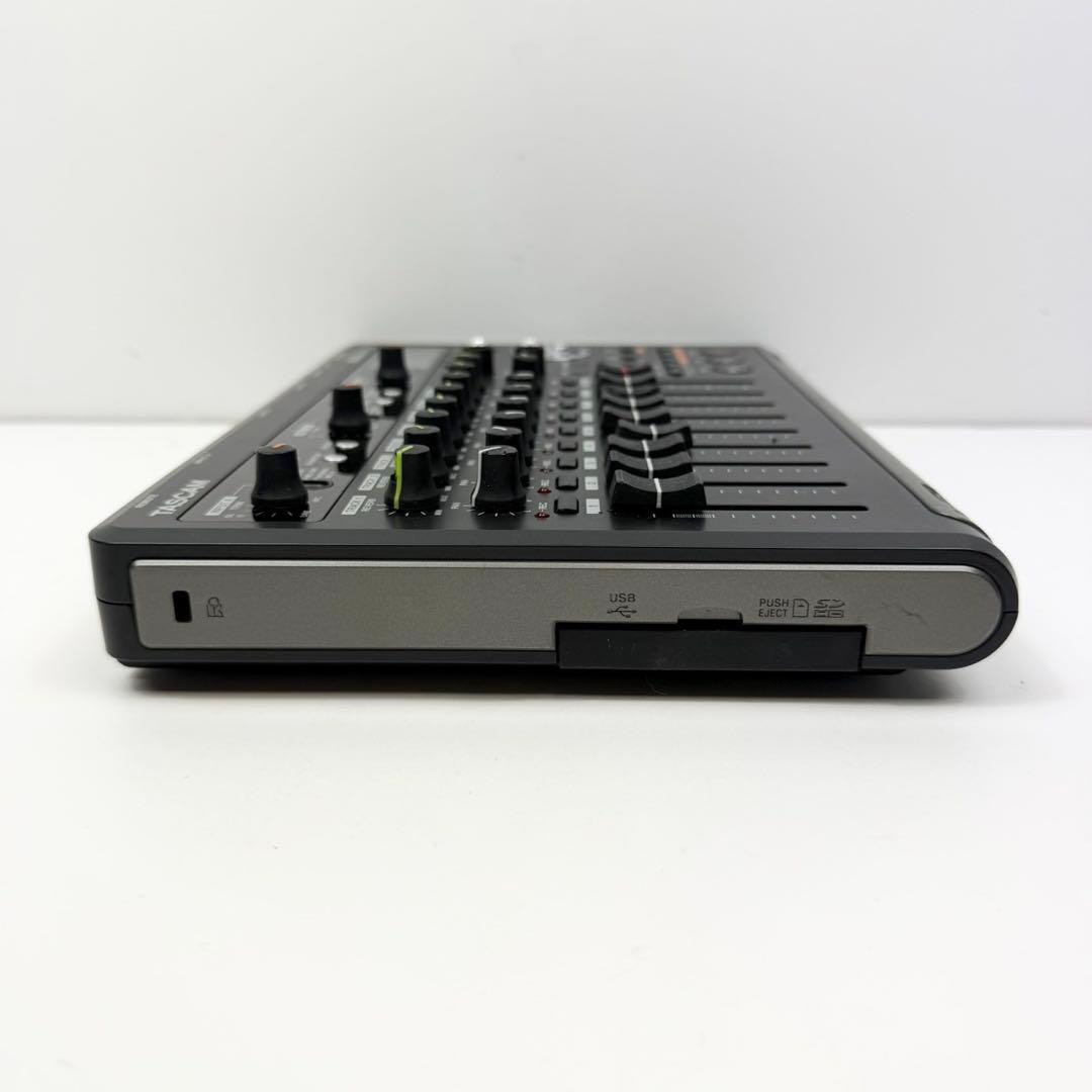 TASCAM PORTASTUDIO DP-03 マルチトラックレコーダー