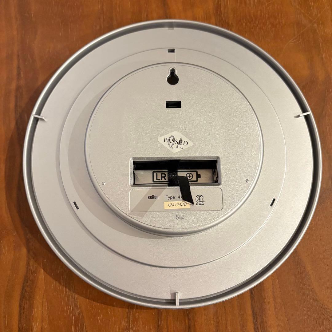 ヴィンテージ Braun 壁掛け時計　ABW31 Type 4861 シルバー