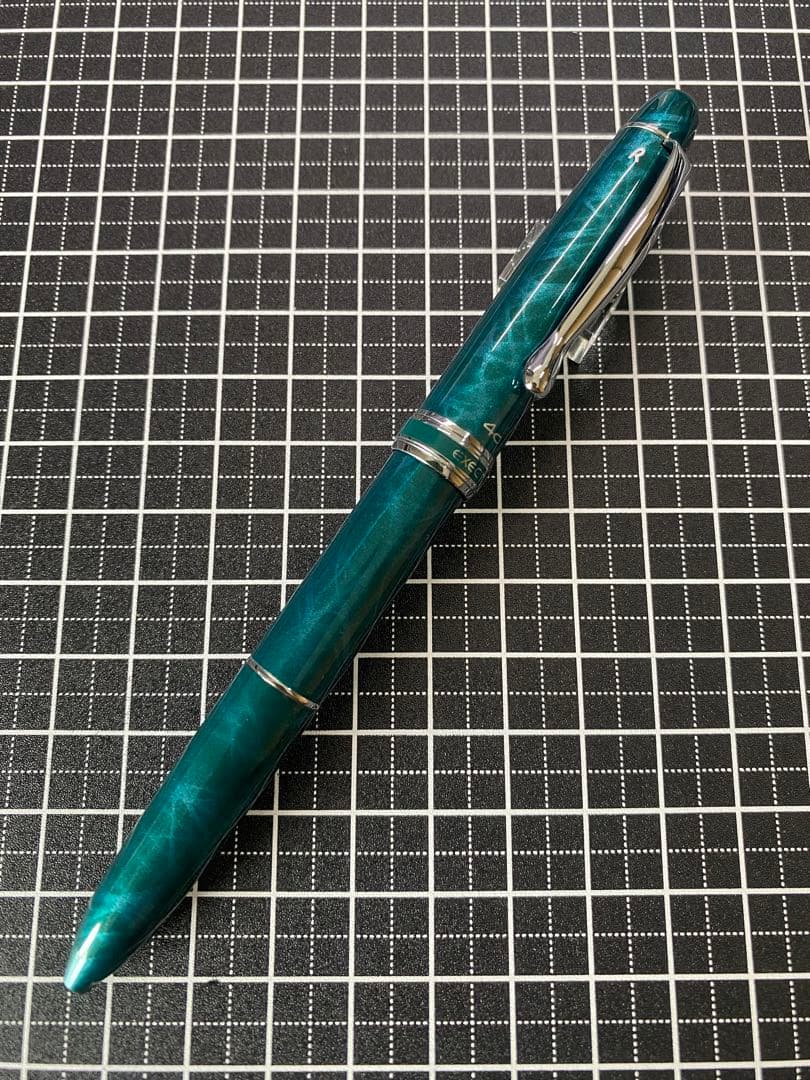 PILOT EXECT 4C BLACK&GREEN 多機能ペン