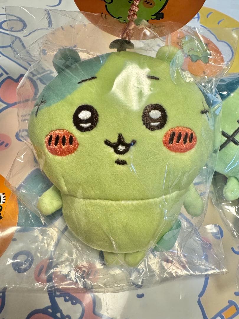 ちいかわ 仮装たのしい～！マスコット　ゾンビなハチワレ　うさぎ　3点セット