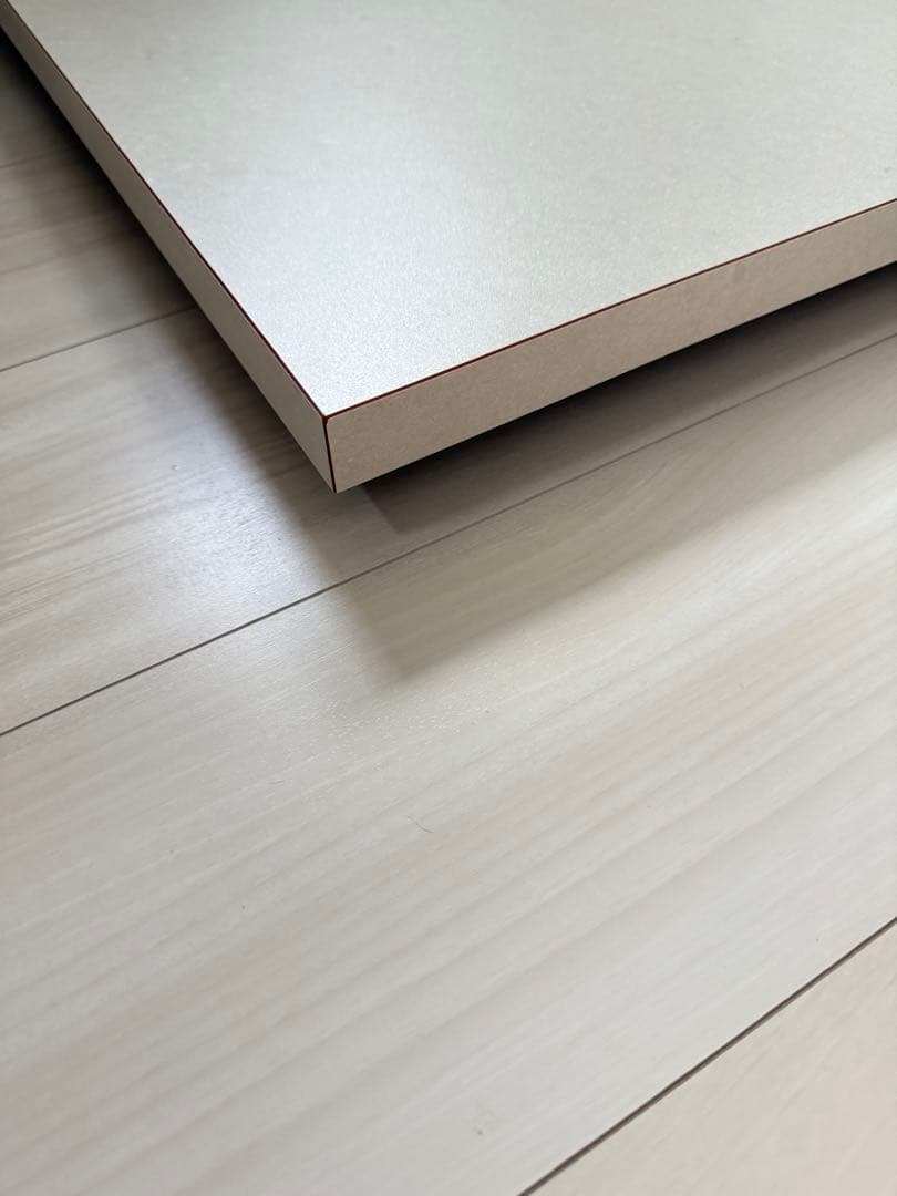 ダイニングテーブル　アイカ工業　メラミン化粧板