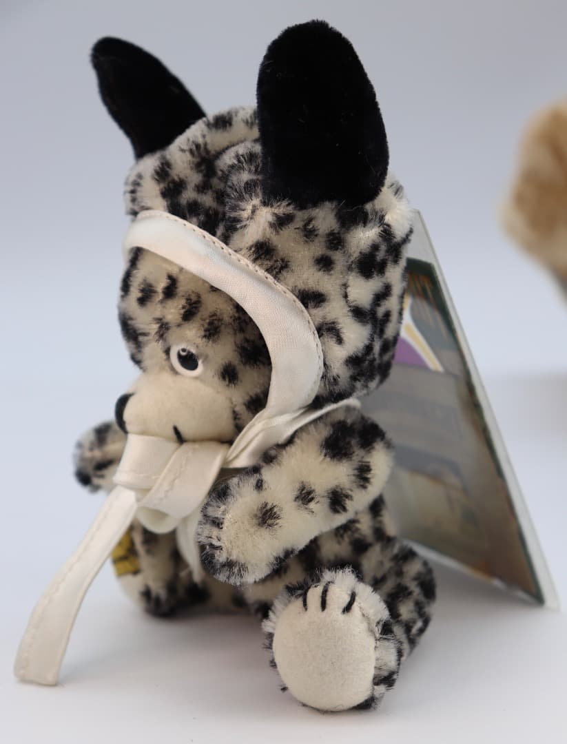 チーキー・リトル・パピィー ボネットを被ったダルメシアンのマイクロ