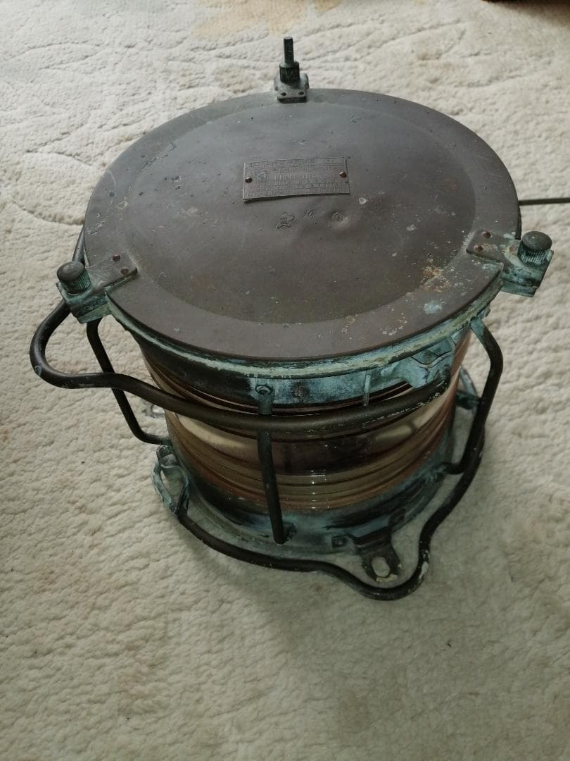 船舶用灯火 赤色点灯 平置き／吊り下げランプとして