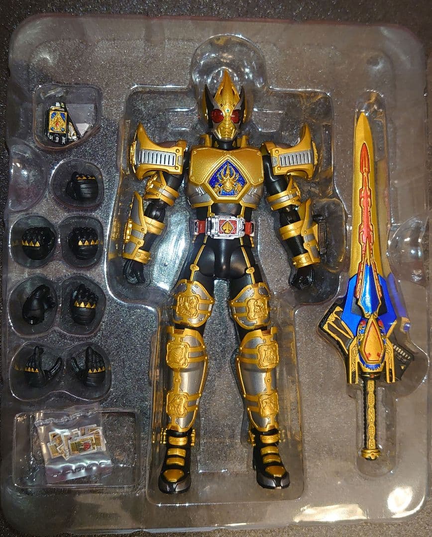 S.H.Figuarts 仮面ライダーブレイド キングフォーム　フィギュアーツ