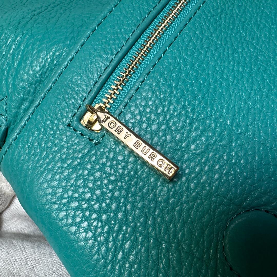 美品⭐︎トリーバーチ ショルダーバッグ　パーティ　チェーン　保存袋付き　ターコイズ