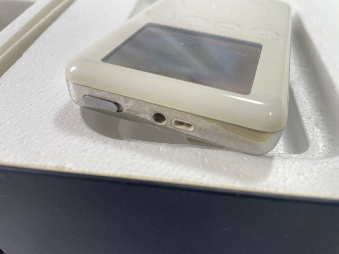 ジャンク iPod 20GB アイポッド M9244J/A - メルカリ