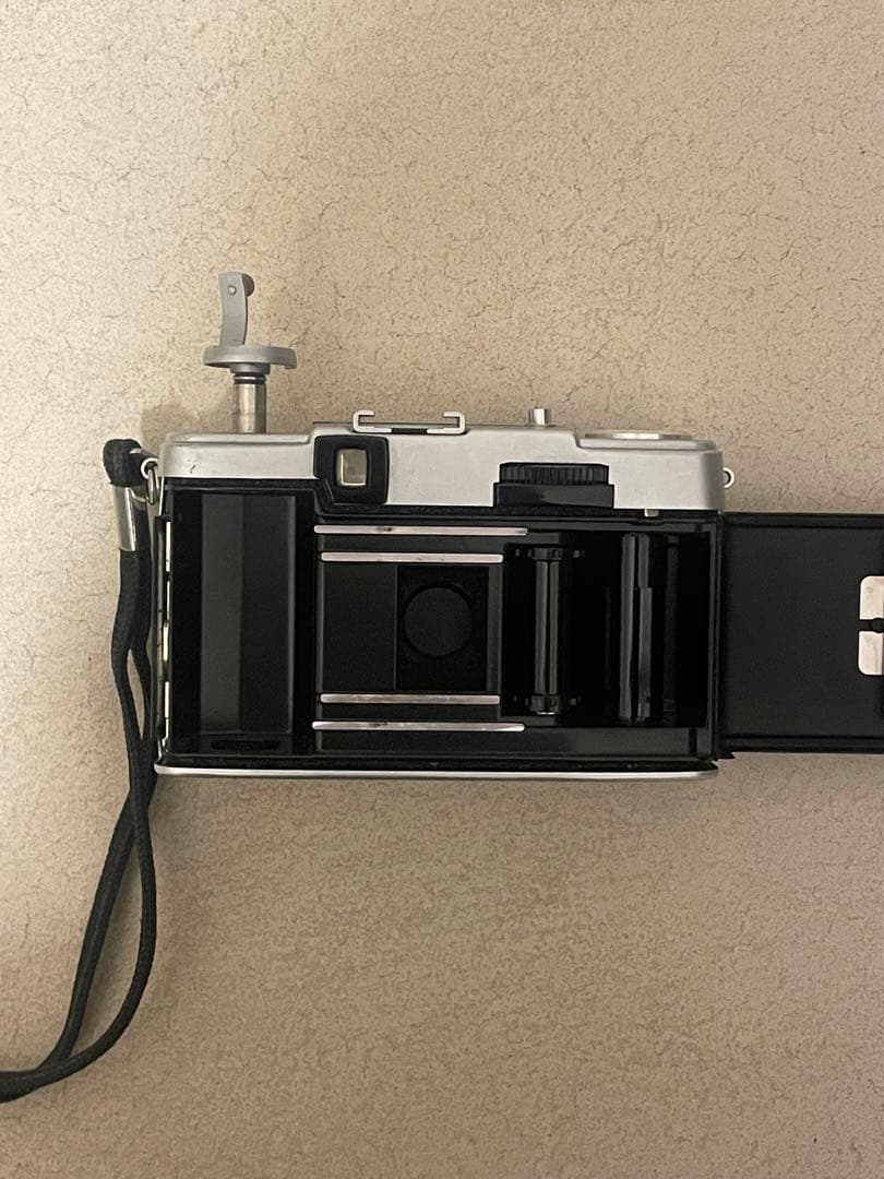 OLYMPUS PEN EE-3 フィルムカメラ 動作確認済み