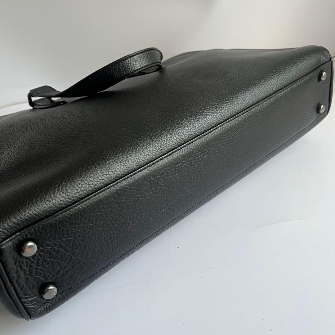 ✨️未使用級に近い✨️ coach ビジネスバッグ　ブリーフケース　レザー　　黒