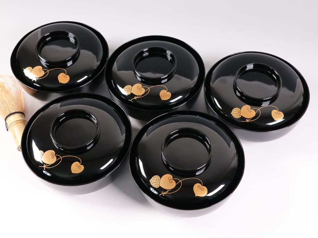 MB190】天然木漆塗 紫陽花と葵 金蒔絵 螺鈿入 黒塗 煮物椀 五客 昭和期