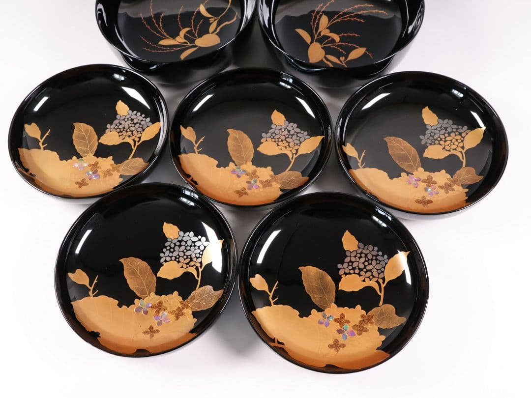 MB190】天然木漆塗 紫陽花と葵 金蒔絵 螺鈿入 黒塗 煮物椀 五客 昭和期