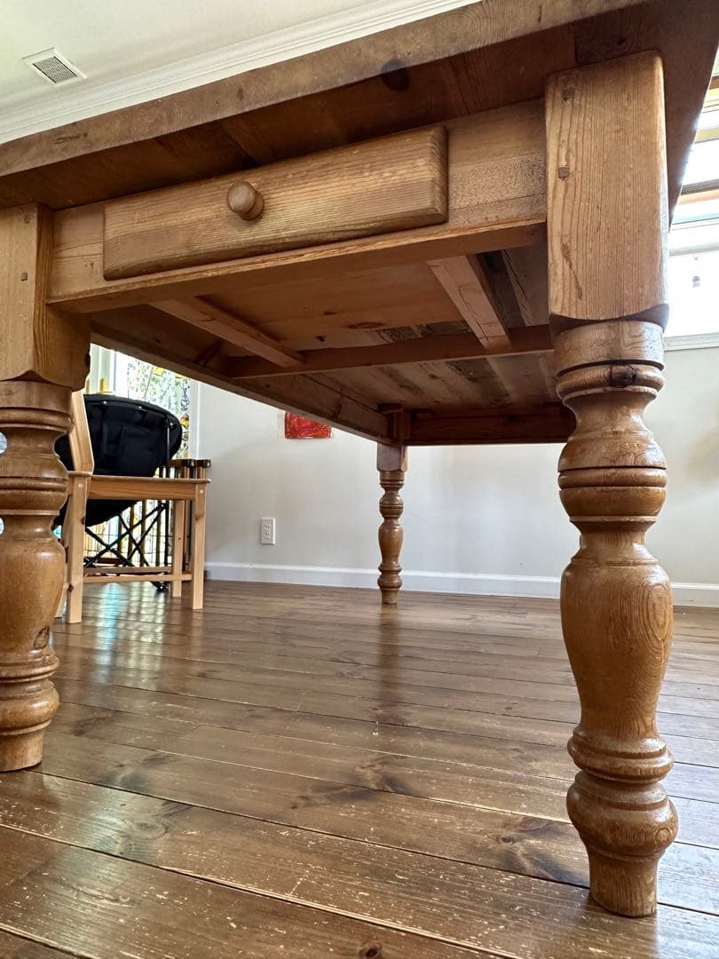 lana　アンティーク　ダイニングテーブル