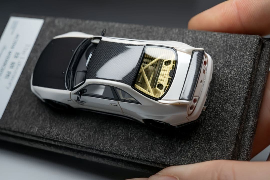 1/64 The Laboratory 技研所 日産 GTR R33