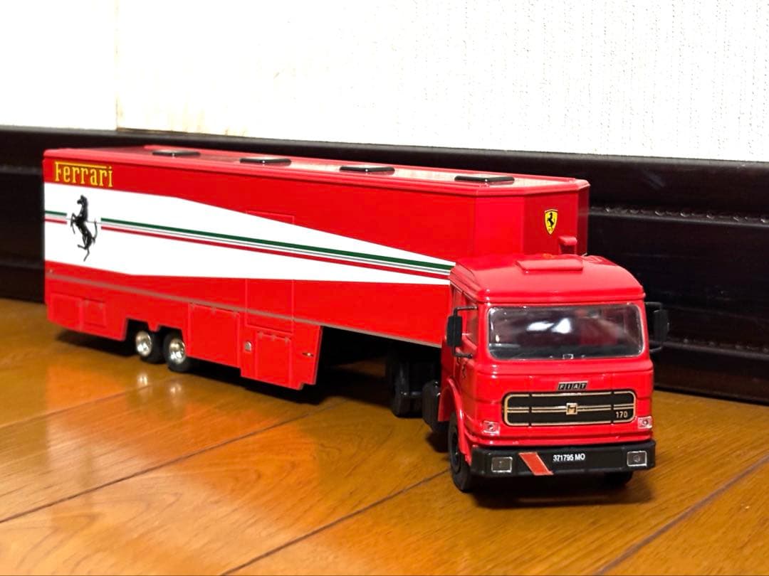 ミニカー FIAT 170 TRANSPORTO