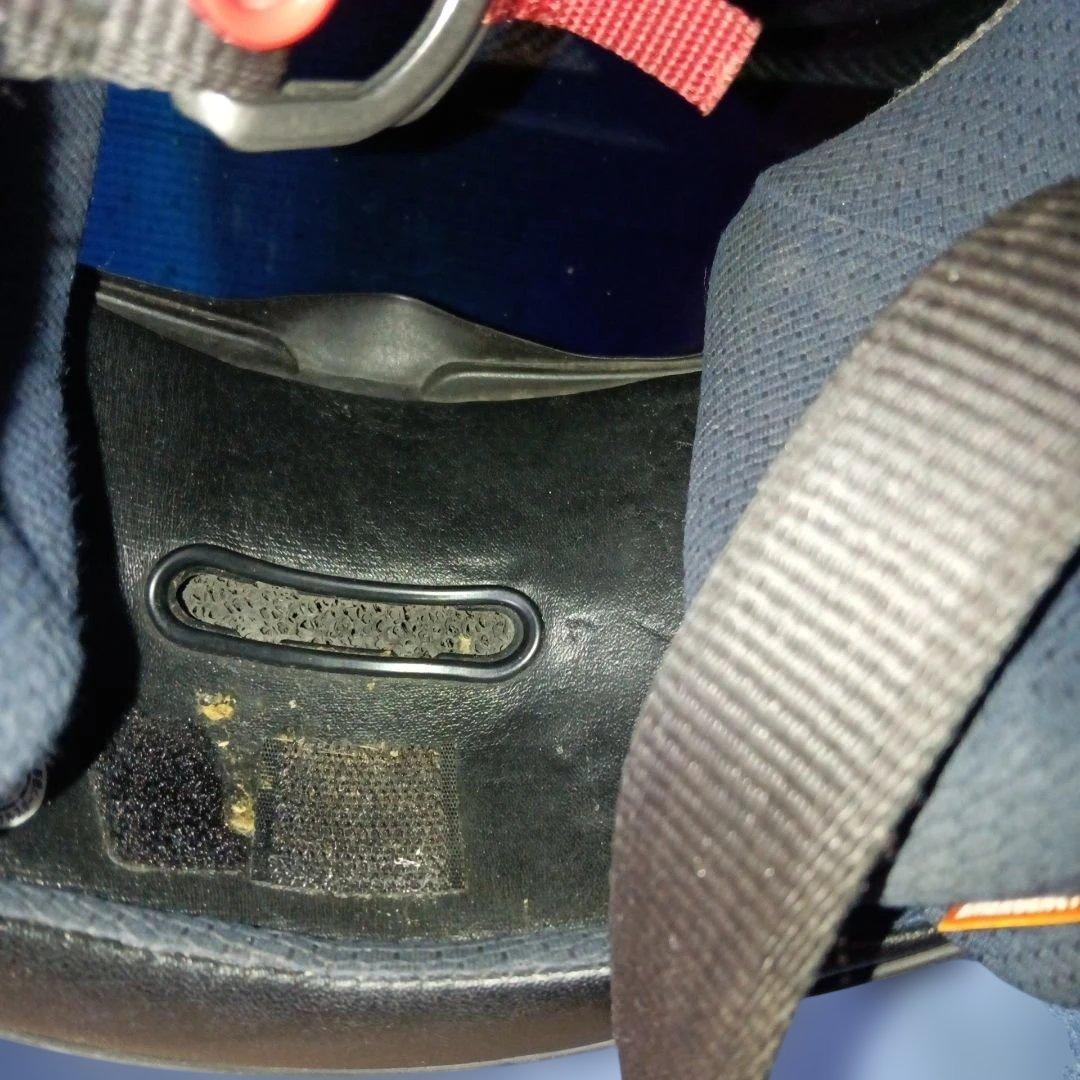 Araiヘルメット　57．58cm