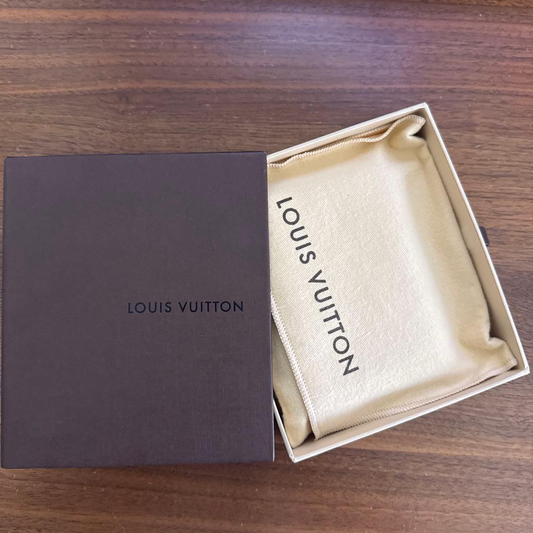 【超美品】ルイヴィトン モノグラム ジッピーパース M60067