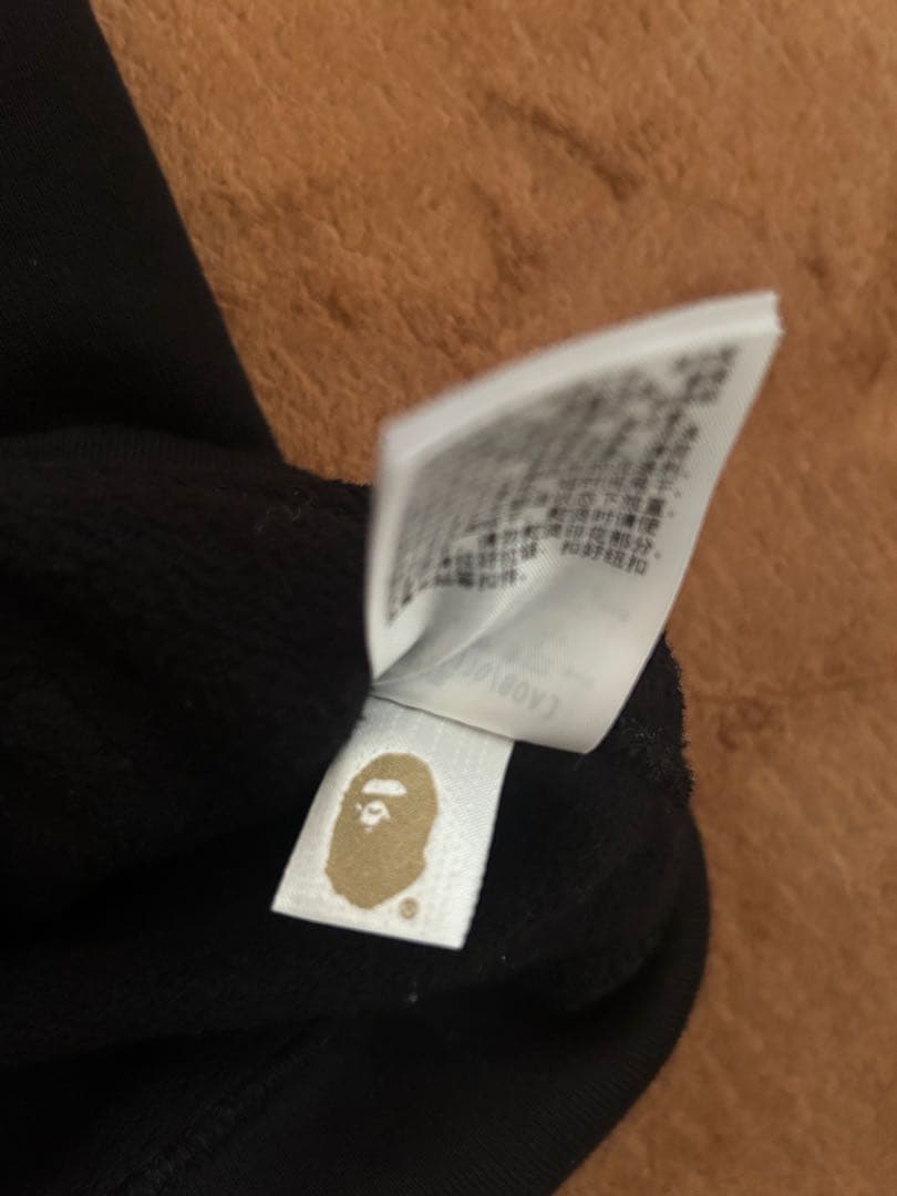 A BATHING APE ブラックパーカー Mサイズ