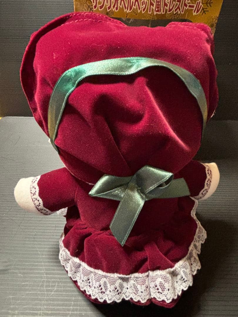 サンリオ　ベルベット風　ドレスドール　キティ ミミィ 2個セット