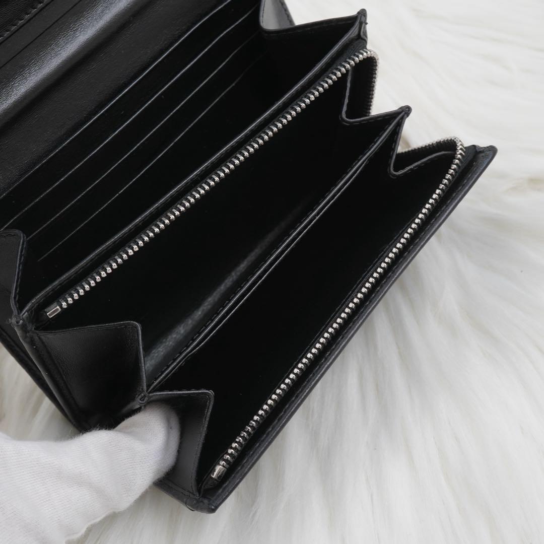 極美品 LOEWE ロエベ 二つ折り財布 レザー アナグラム ブラック - メルカリ