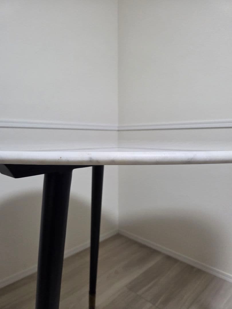 ティーフルギ【フォロー割引実施中】 楕円形ダイニングテーブル