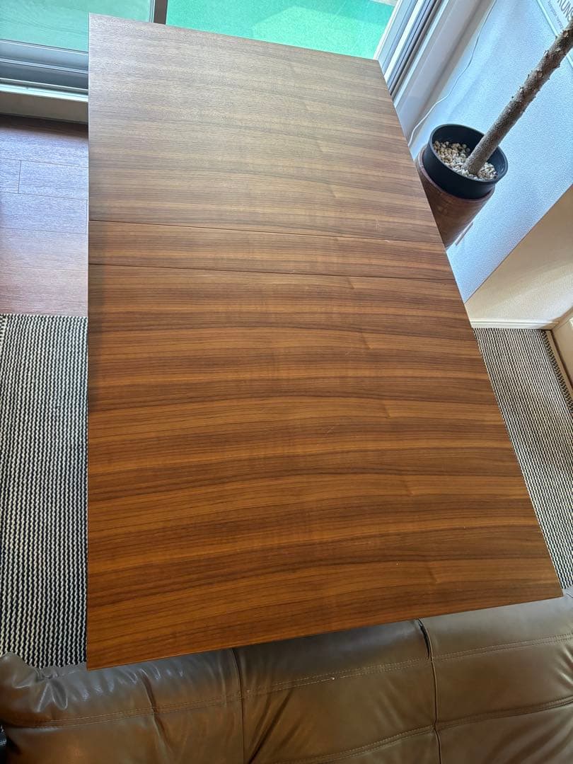 ダイニングテーブル　moda en casa