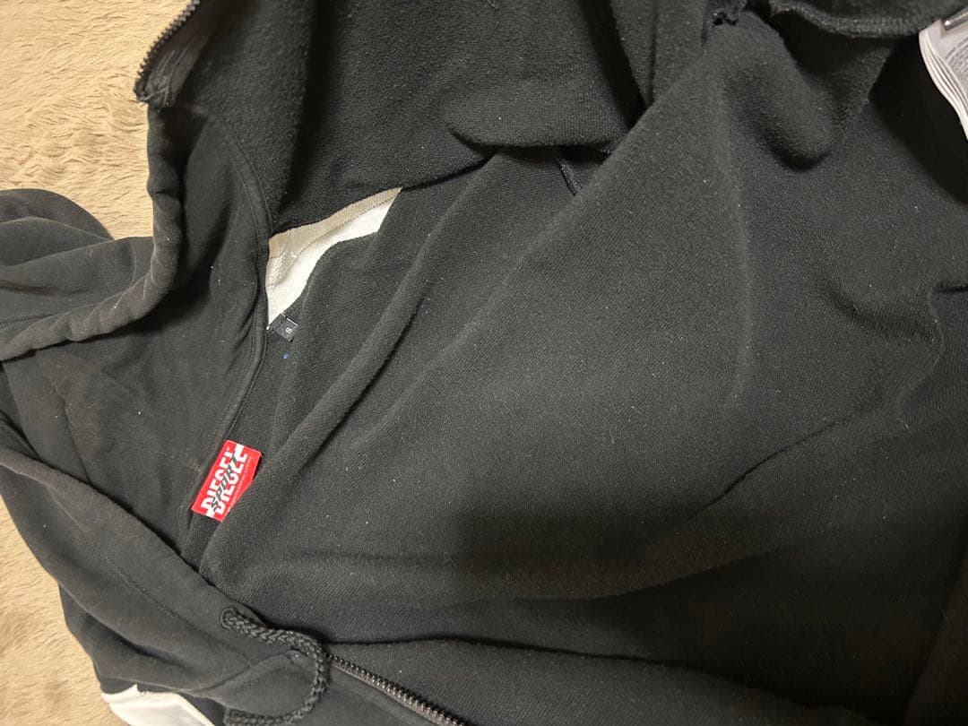 DIESEL SPORT ロゴライン ジップパーカー 黒