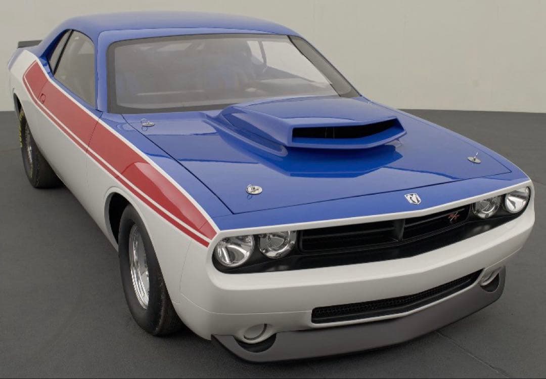 ハイウェイ61 2010 ダッヂ チャレンジャー 392 HEMI 1/18