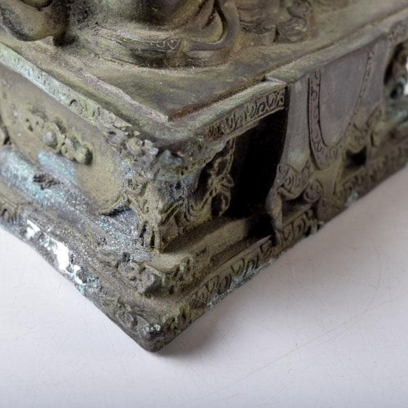 仏教美術　古銅青銅　チベット仏　仏像　置物　Ｖ　7727