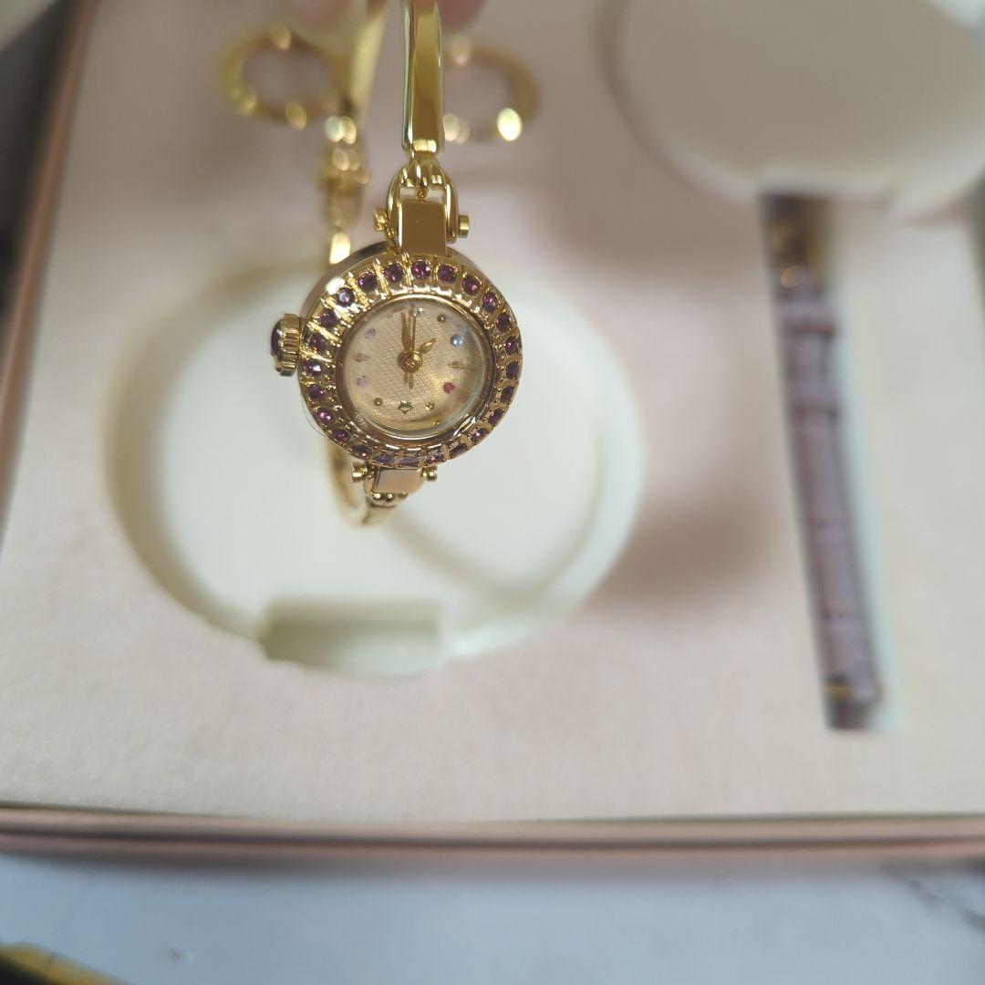 暁美ほむら バングルウォッチ 腕時計 魔法少女まどか☆マギカ