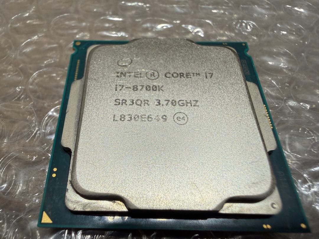 インテル® Core™ i7-8700K プロセッサー CPU 動作確認済み
