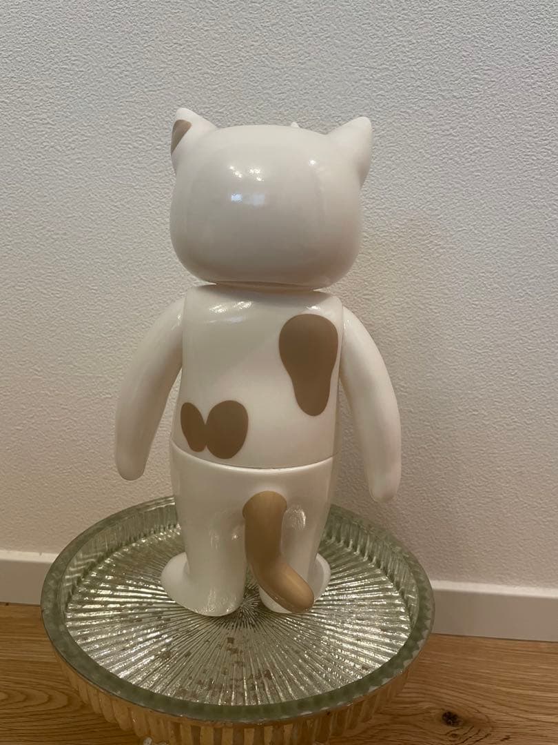 ヒグチユウコ こはるのお人形 洋服付き - メルカリ