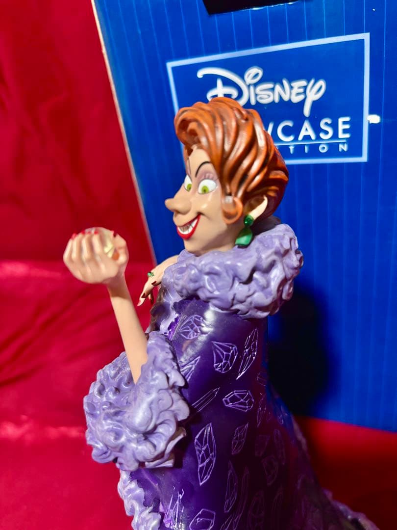 ショーケース ビアンカの大冒険 ディズニー ヴィランズ マダム