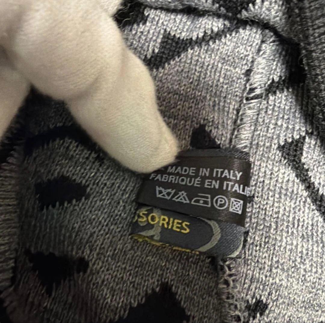 Vivienne Westwood グレー ビーニー Vivienne Westwood ニット帽 黒と