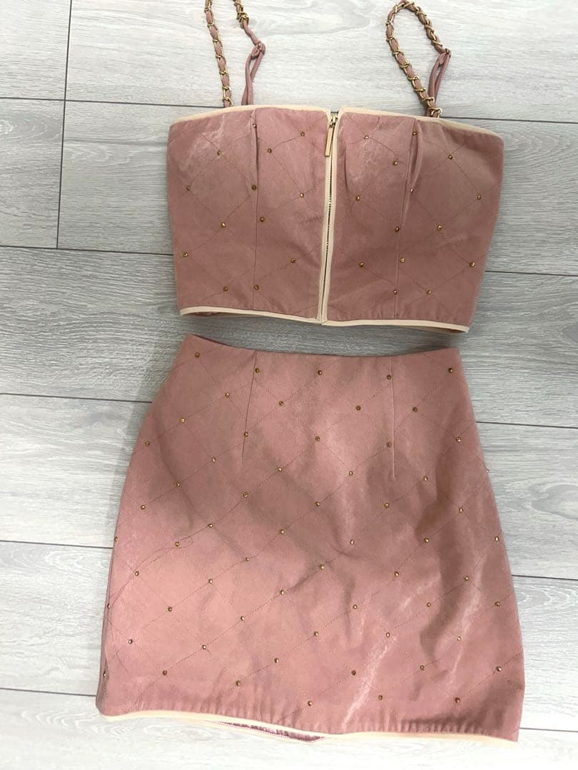 美品 ローブドフルール スタッズ キルティング ドレス キャバ ミニ ピンク
